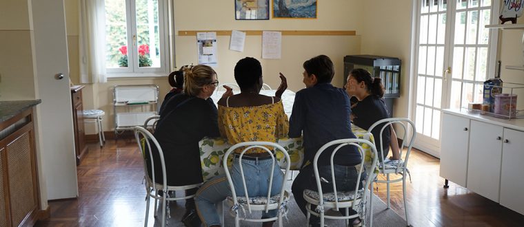 ragazze della casa del sorriso